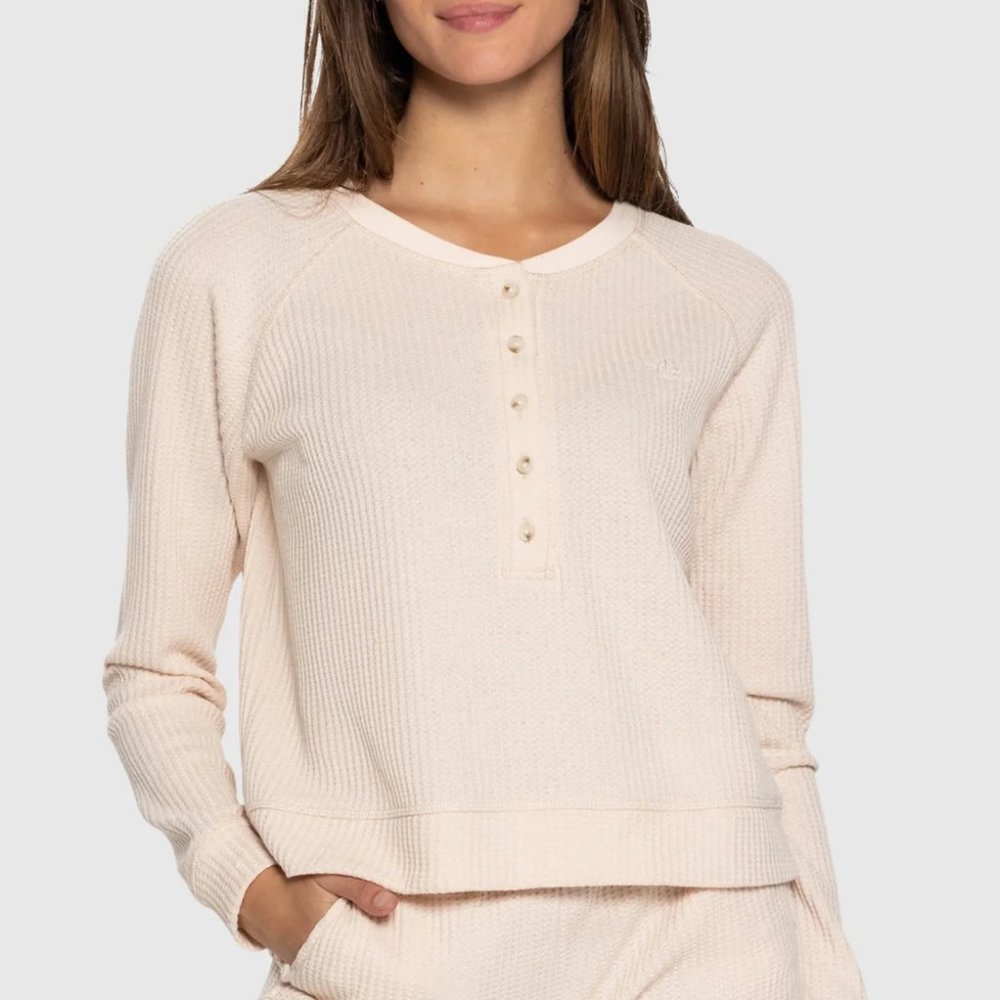 NWOT Team LTD Pale Peach Waffle Long Sleeved Henley Style Top Size Medium